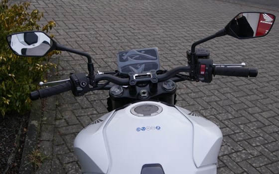 Neufahrzeug Honda CB1000 Hornet - Bild 7