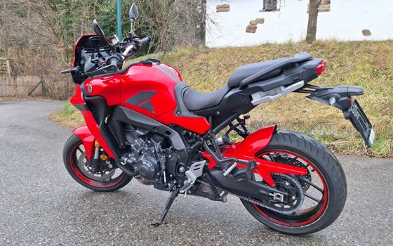 Gebrauchtmotorrad Yamaha Tracer 9 GT - Bild 3 Gebrauchtmotorrad Yamaha Tracer 9 GT - Bild 3