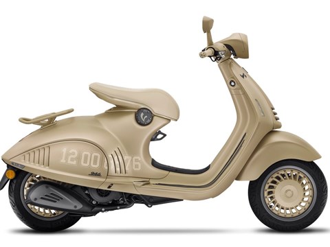Vespa 946 Dragon
