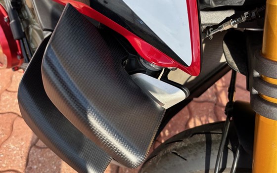 Gebrauchtmotorrad Ducati Streetfighter V4 S - Bild 6 Gebrauchtmotorrad Ducati Streetfighter V4 S - Bild 6