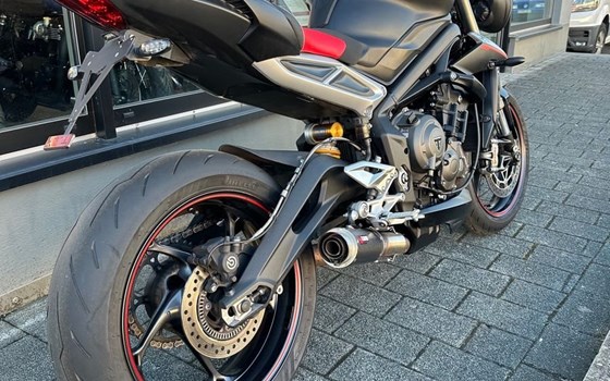 Gebrauchtmotorrad Triumph Street Triple RS - Bild 3