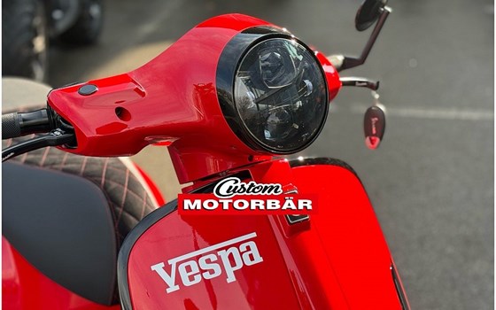 Neufahrzeug Vespa GTS 300 hpe Super Sport - Bild 5 Neufahrzeug Vespa GTS 300 hpe Super Sport - Bild 5