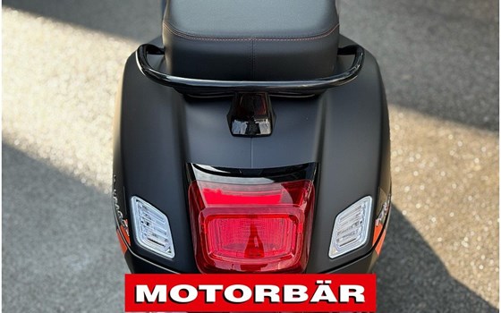 Neufahrzeug Vespa GTS 300 hpe Super Sport - Bild 12 Neufahrzeug Vespa GTS 300 hpe Super Sport - Bild 12