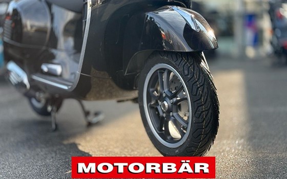 Neufahrzeug Vespa GTS 125 - Bild 4