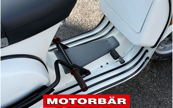 Gebrauchtmotorrad Vespa PX 200 E - Bild 12 Gebrauchtmotorrad Vespa PX 200 E - Bild 12
