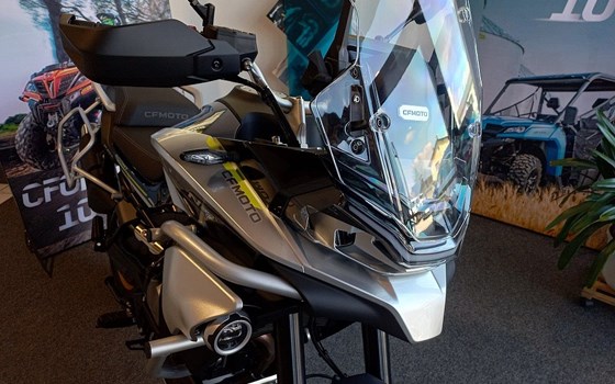 Neufahrzeug CFMOTO 800MT Touring - Bild 14 Neufahrzeug CFMOTO 800MT Touring - Bild 14