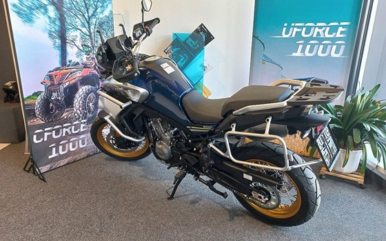 Neufahrzeug CFMOTO 800MT Touring - Bild 4 Neufahrzeug CFMOTO 800MT Touring - Bild 4