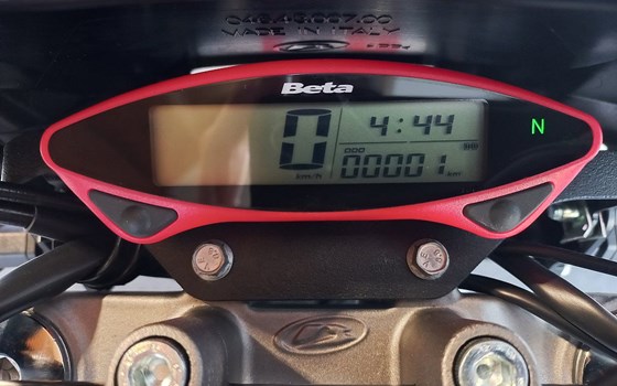 Neufahrzeug Beta RR Motard 2T 50 - Bild 15 Neufahrzeug Beta RR Motard 2T 50 - Bild 15