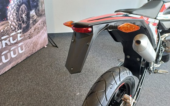 Neufahrzeug Beta RR Motard 2T 50 - Bild 5 Neufahrzeug Beta RR Motard 2T 50 - Bild 5