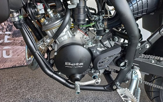 Neufahrzeug Beta RR Motard 2T 50 - Bild 9 Neufahrzeug Beta RR Motard 2T 50 - Bild 9