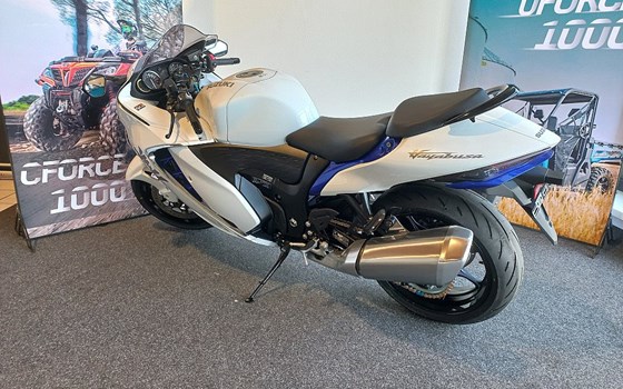 Neufahrzeug Suzuki Hayabusa - Bild 4 Neufahrzeug Suzuki Hayabusa - Bild 4