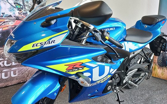 Neufahrzeug Suzuki GSX-R125 - Bild 10 Neufahrzeug Suzuki GSX-R125 - Bild 10