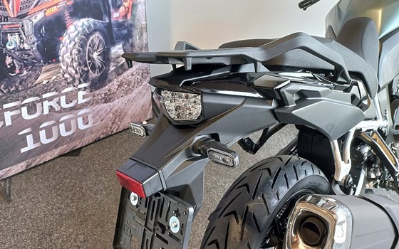 Neufahrzeug Suzuki V-Strom 800 - Bild 6 Neufahrzeug Suzuki V-Strom 800 - Bild 6
