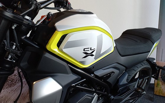 Gebrauchtmotorrad CFMOTO 300CL-X - Bild 13 Gebrauchtmotorrad CFMOTO 300CL-X - Bild 13