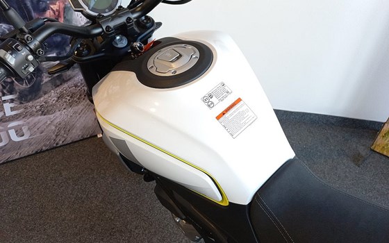 Gebrauchtmotorrad CFMOTO 300CL-X - Bild 14 Gebrauchtmotorrad CFMOTO 300CL-X - Bild 14