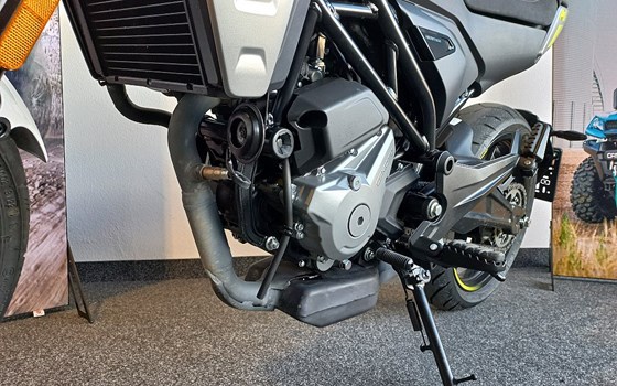 Gebrauchtmotorrad CFMOTO 300CL-X - Bild 15 Gebrauchtmotorrad CFMOTO 300CL-X - Bild 15