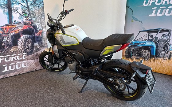 Gebrauchtmotorrad CFMOTO 300CL-X - Bild 4 Gebrauchtmotorrad CFMOTO 300CL-X - Bild 4