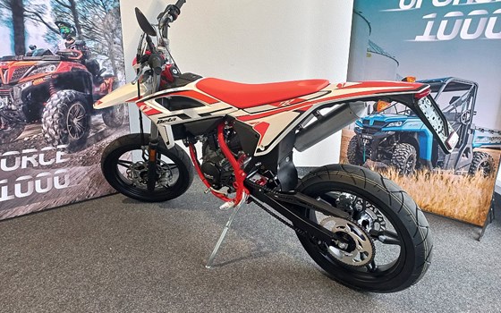 Neufahrzeug Beta RR 50 Motard Sport - Bild 4 Neufahrzeug Beta RR 50 Motard Sport - Bild 4