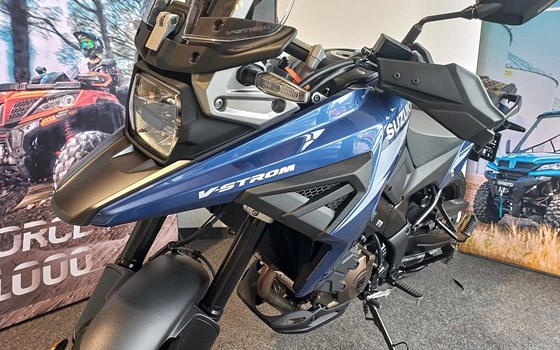 Neufahrzeug Suzuki V-Strom 1050 - Bild 13 Neufahrzeug Suzuki V-Strom 1050 - Bild 13