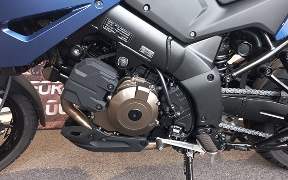 Neufahrzeug Suzuki V-Strom 1050 - Bild 15 Neufahrzeug Suzuki V-Strom 1050 - Bild 15