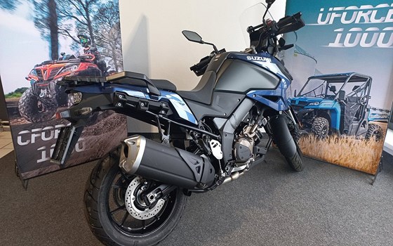 Neufahrzeug Suzuki V-Strom 1050 - Bild 3 Neufahrzeug Suzuki V-Strom 1050 - Bild 3