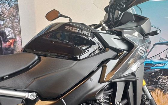 Neufahrzeug Suzuki GSX-S1000GX - Bild 11 Neufahrzeug Suzuki GSX-S1000GX - Bild 11