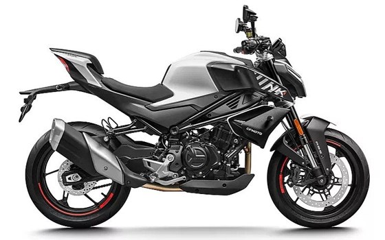 Neufahrzeug CFMOTO 450NK - Bild 1 Neufahrzeug CFMOTO 450NK - Bild 1