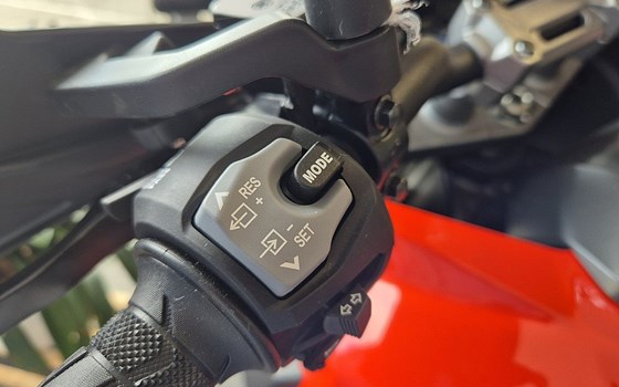 Neufahrzeug Suzuki V-Strom 1050 - Bild 13 Neufahrzeug Suzuki V-Strom 1050 - Bild 13