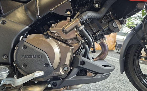 Neufahrzeug Suzuki V-Strom 1050 - Bild 5 Neufahrzeug Suzuki V-Strom 1050 - Bild 5