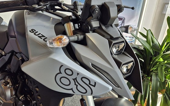 Neufahrzeug Suzuki GSX-8S - Bild 5 Neufahrzeug Suzuki GSX-8S - Bild 5