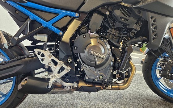 Neufahrzeug Suzuki GSX-8S - Bild 4 Neufahrzeug Suzuki GSX-8S - Bild 4