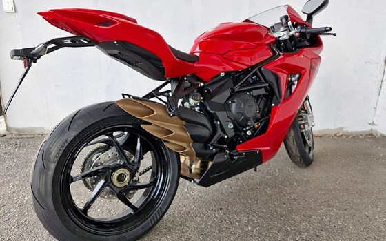 Neufahrzeug MV Agusta F3 800 - Bild 10 Neufahrzeug MV Agusta F3 800 - Bild 10