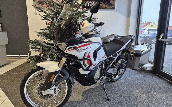Gebrauchtmotorrad MV Agusta Enduro Veloce - Bild 1 Gebrauchtmotorrad MV Agusta Enduro Veloce - Bild 1
