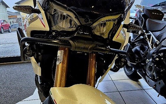 Gebrauchtmotorrad MV Agusta Enduro Veloce - Bild 13 Gebrauchtmotorrad MV Agusta Enduro Veloce - Bild 13
