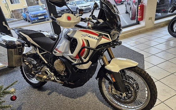 Gebrauchtmotorrad MV Agusta Enduro Veloce - Bild 8 Gebrauchtmotorrad MV Agusta Enduro Veloce - Bild 8