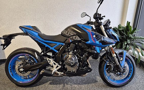 Neufahrzeug Suzuki GSX-8S - Bild 1 Neufahrzeug Suzuki GSX-8S - Bild 1