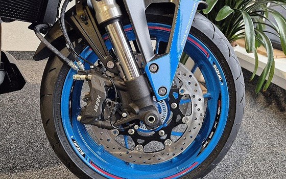 Neufahrzeug Suzuki GSX-8S - Bild 4 Neufahrzeug Suzuki GSX-8S - Bild 4