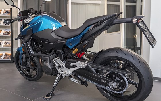 Gebrauchtmotorrad BMW F 900 R - Bild 4