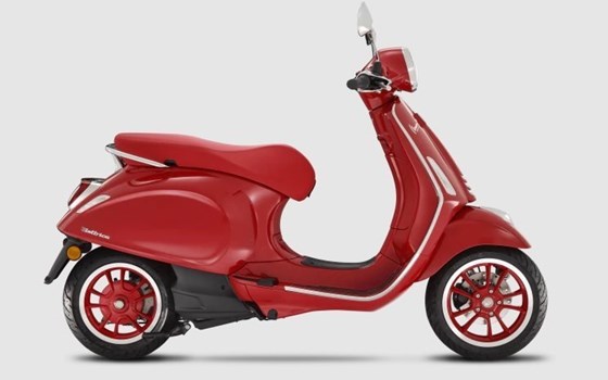 Neufahrzeug Vespa Elettrica RED - Bild 1 Neufahrzeug Vespa Elettrica RED - Bild 1