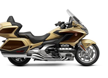 Neumotorrad Honda GL 1800 Goldwing Tour DCT
