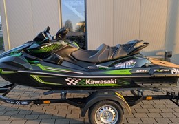 Neumotorrad Kawasaki Ultra 310LX
