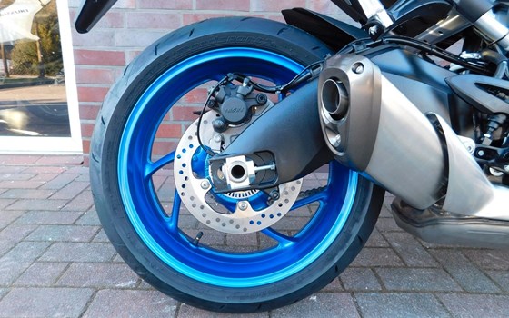 Neufahrzeug Suzuki GSX-S1000 - Bild 10