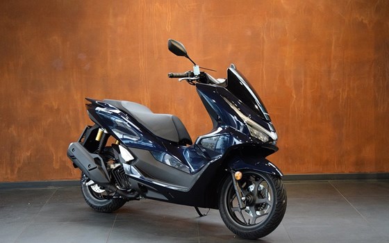 Neufahrzeug Honda PCX125 - Bild 1 Neufahrzeug Honda PCX125 - Bild 1