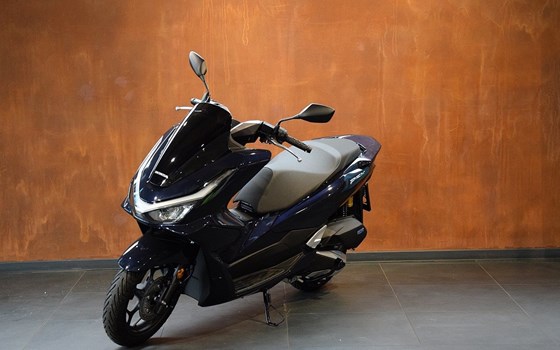 Neufahrzeug Honda PCX125 - Bild 2 Neufahrzeug Honda PCX125 - Bild 2