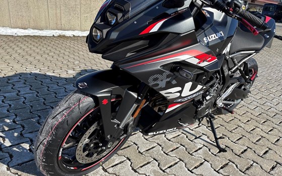 Neufahrzeug Suzuki GSX-8R - Bild 11