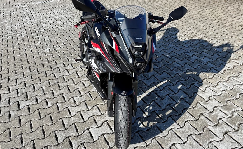 Offer Suzuki GSX-8R Bild 2: Offer Suzuki GSX-8R
