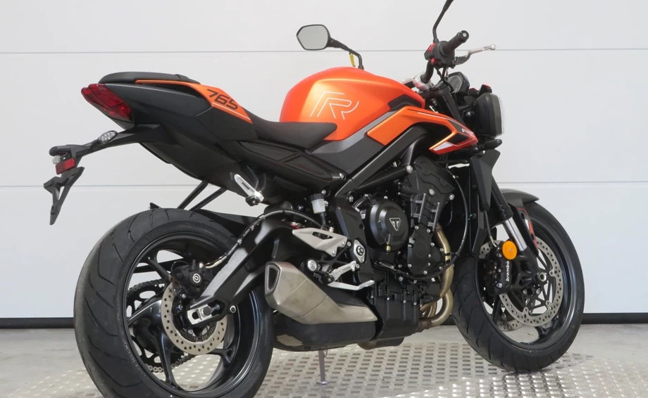 Angebot Triumph Street Triple R Bild 10: Angebot Triumph Street Triple R