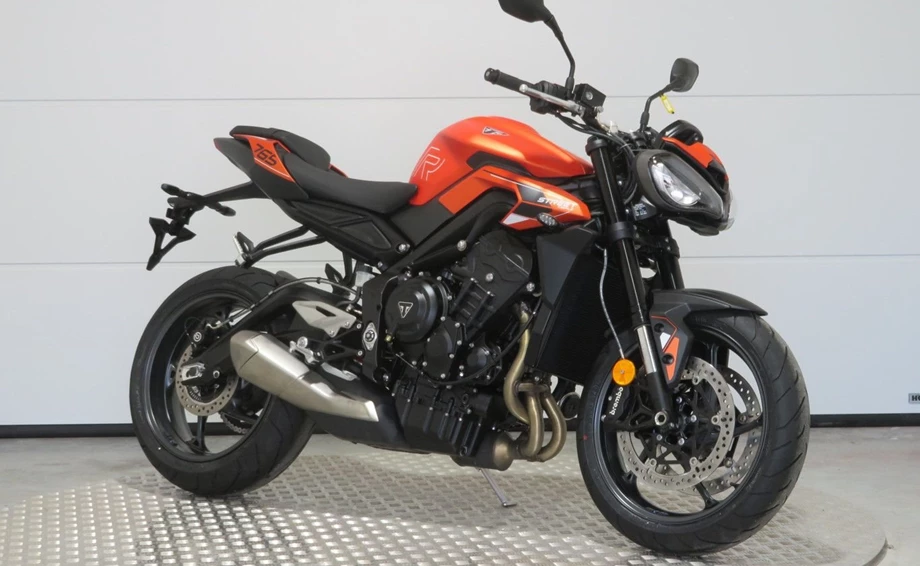 Angebot Triumph Street Triple R Bild 4: Angebot Triumph Street Triple R