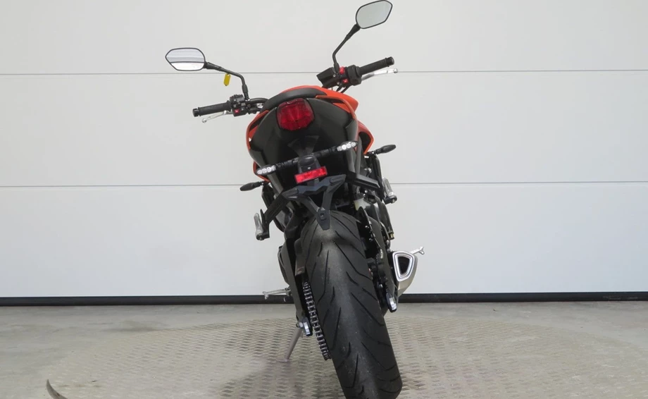 Angebot Triumph Street Triple R Bild 9: Angebot Triumph Street Triple R