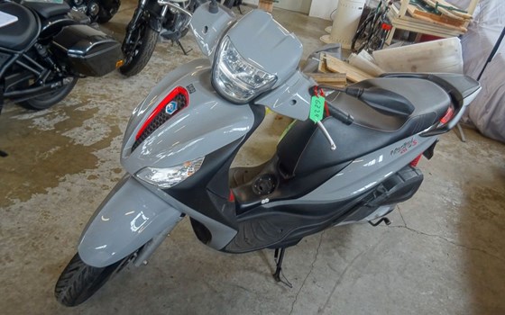 Gebrauchtmotorrad Piaggio Medley S 125 ie IGET - Bild 1